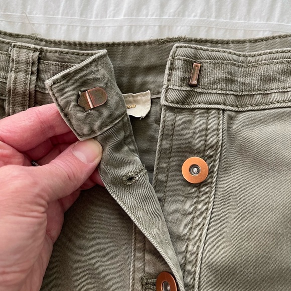 Pilcro Chino Button-Front Skirt - Picture 5 of 10